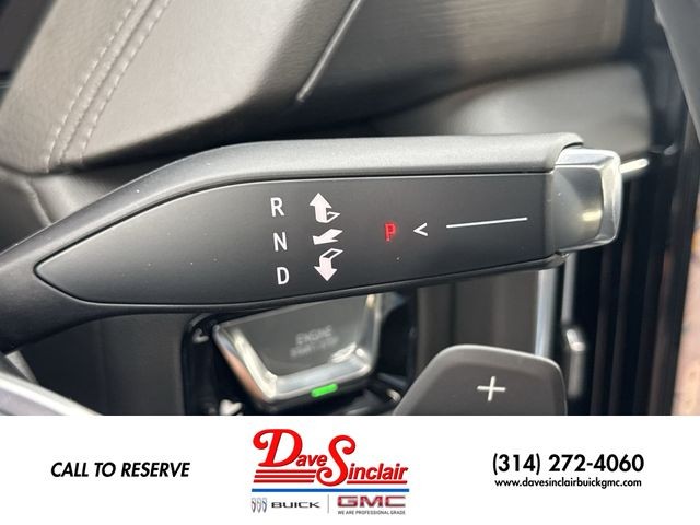 GMC Yukon Vehicle Full-screen Gallery Image 20