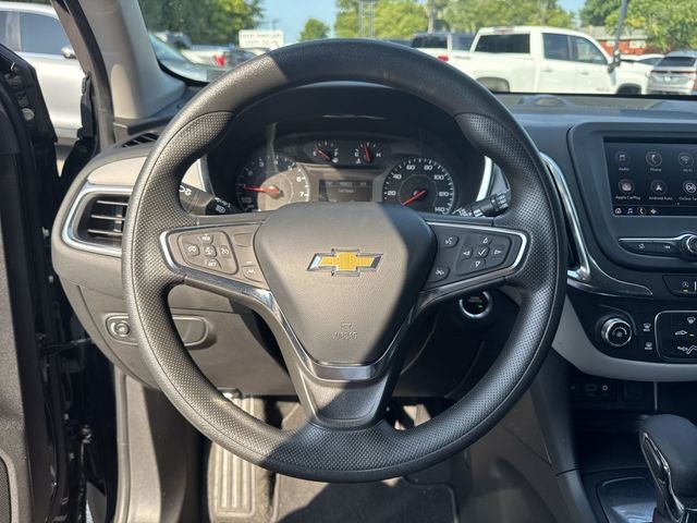 Chevrolet Equinox Vehicle Full-screen Gallery Image 14