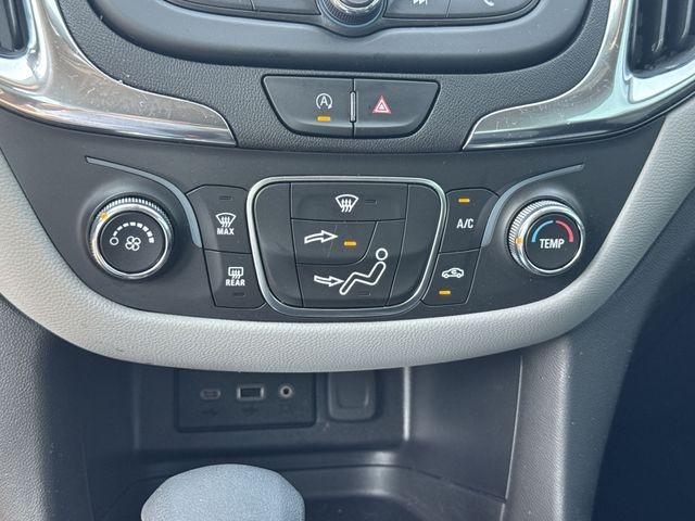 Chevrolet Equinox Vehicle Full-screen Gallery Image 21