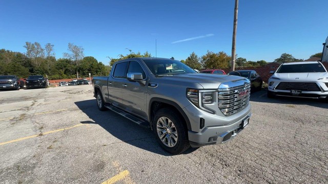 GMC Sierra 1500 Vehicle Full-screen Gallery Image 03