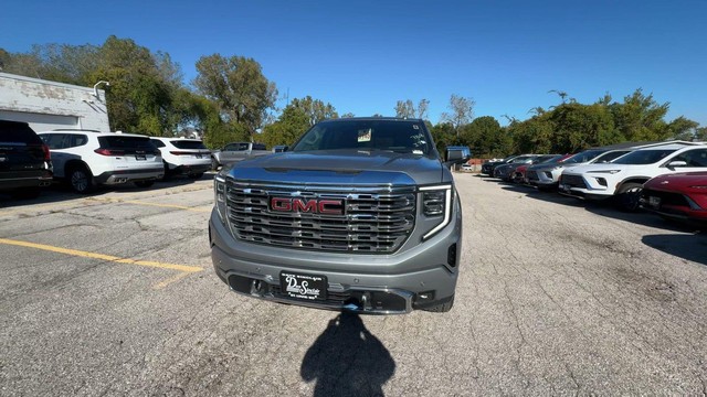 GMC Sierra 1500 Vehicle Full-screen Gallery Image 04