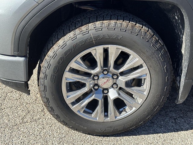 GMC Sierra 1500 Vehicle Full-screen Gallery Image 10