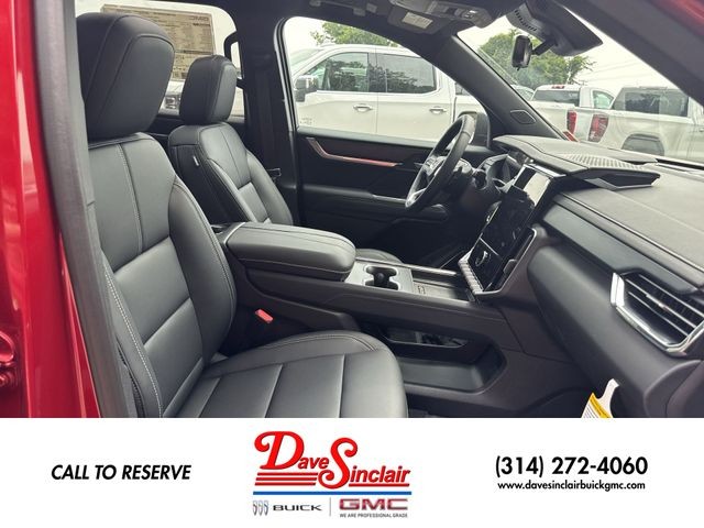 GMC Acadia Vehicle Full-screen Gallery Image 26