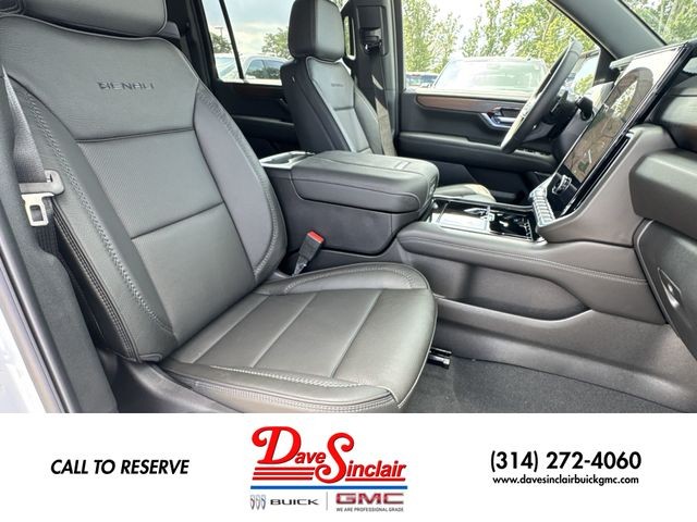 GMC Yukon XL Vehicle Full-screen Gallery Image 25