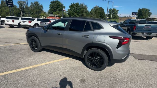 Chevrolet Trax Vehicle Full-screen Gallery Image 07