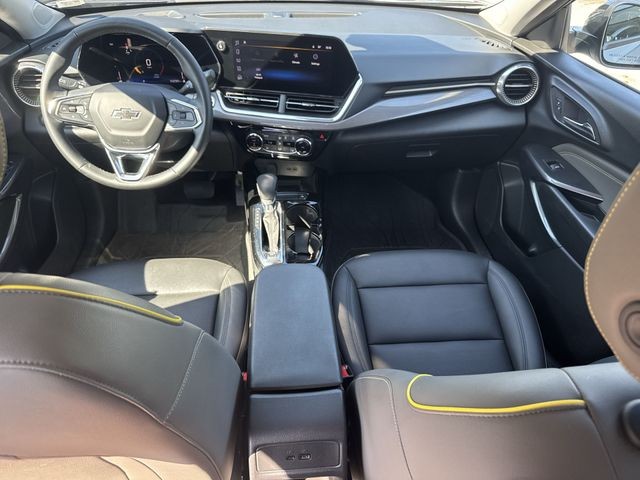 Chevrolet Trax Vehicle Full-screen Gallery Image 24