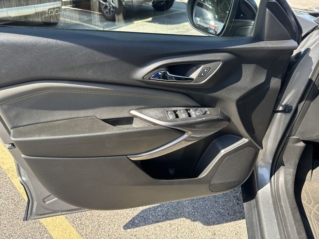 Chevrolet Trax Vehicle Full-screen Gallery Image 26