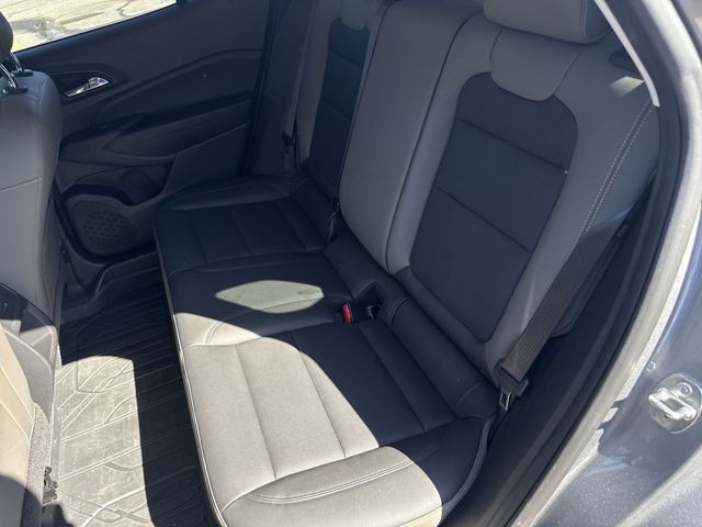 Chevrolet Trax Vehicle Full-screen Gallery Image 28