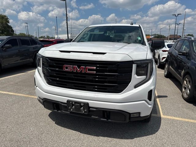 GMC Sierra 1500 Vehicle Full-screen Gallery Image 02