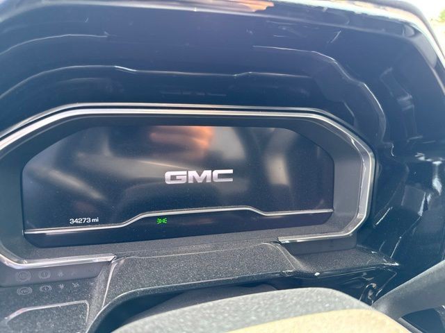 GMC Sierra 1500 Vehicle Full-screen Gallery Image 15