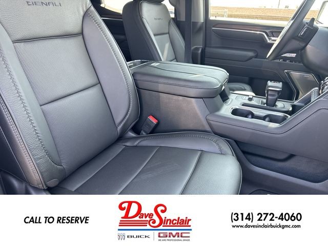 GMC Sierra 1500 Vehicle Full-screen Gallery Image 24