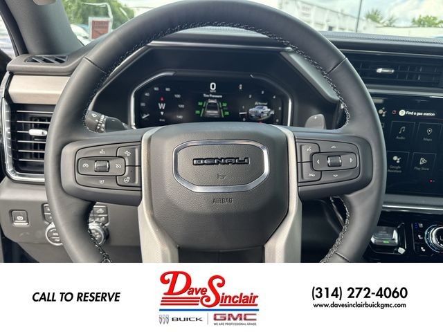 GMC Sierra 1500 Vehicle Full-screen Gallery Image 14