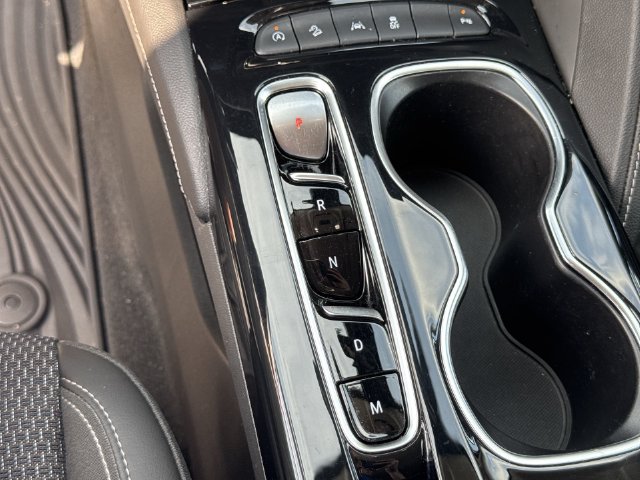 Buick Envision Vehicle Full-screen Gallery Image 19