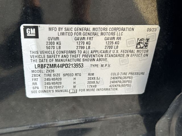 Buick Envision Vehicle Full-screen Gallery Image 36