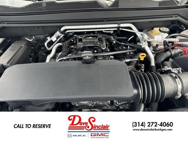 GMC Canyon Vehicle Full-screen Gallery Image 25