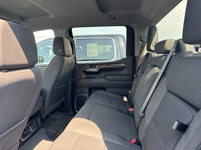 GMC Sierra 1500 Vehicle Full-screen Gallery Image 06