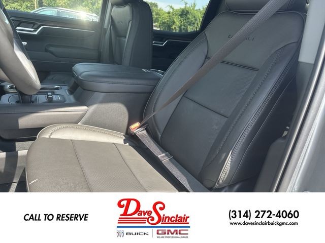 GMC Sierra 1500 Vehicle Full-screen Gallery Image 11