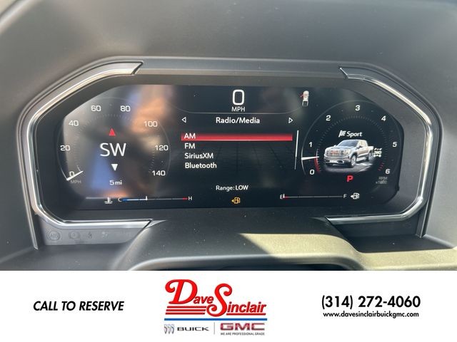 GMC Sierra 1500 Vehicle Full-screen Gallery Image 15