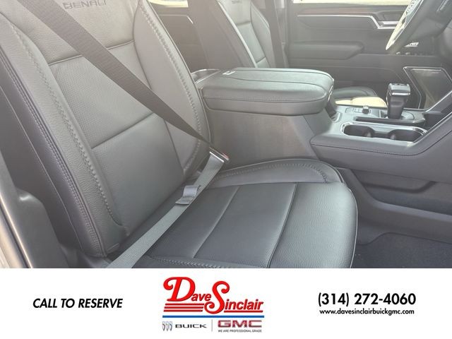 GMC Sierra 1500 Vehicle Full-screen Gallery Image 24