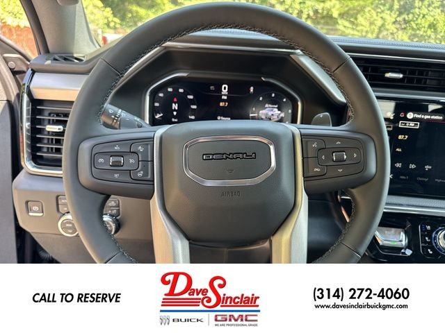 GMC Sierra 1500 Vehicle Full-screen Gallery Image 14