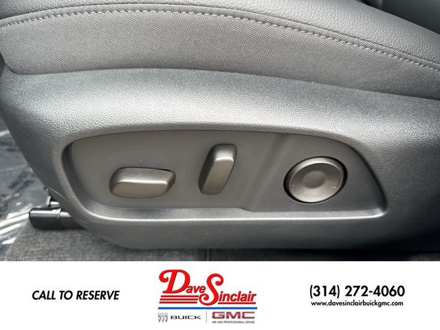 GMC Terrain Vehicle Full-screen Gallery Image 12