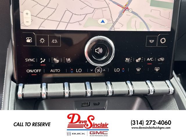 GMC Terrain Vehicle Full-screen Gallery Image 19
