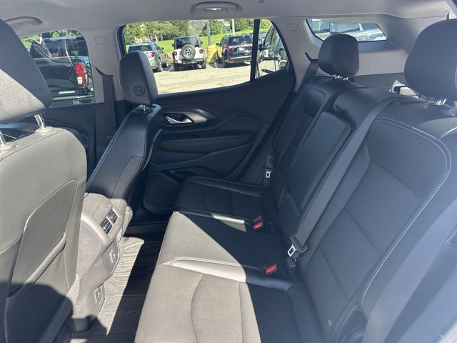 GMC Terrain Vehicle Full-screen Gallery Image 28