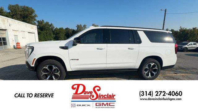 GMC Yukon XL Vehicle Full-screen Gallery Image 06