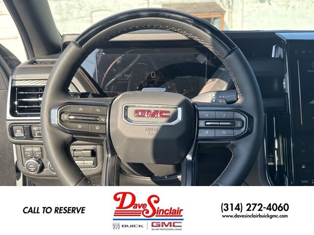 GMC Yukon XL Vehicle Full-screen Gallery Image 14
