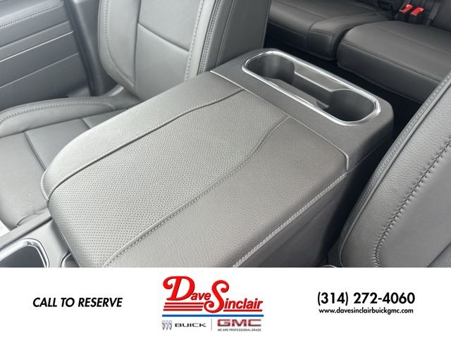 GMC Sierra 1500 Vehicle Full-screen Gallery Image 21