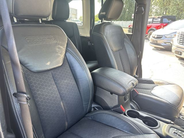 Jeep Wrangler Unlimited Vehicle Full-screen Gallery Image 28