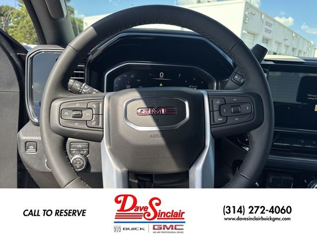 GMC Sierra 2500HD Vehicle Full-screen Gallery Image 14