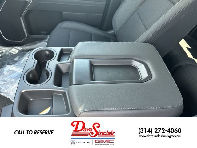 GMC Sierra 2500HD Vehicle Full-screen Gallery Image 21