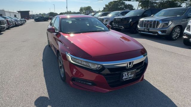 Honda Accord Sedan Vehicle Full-screen Gallery Image 03