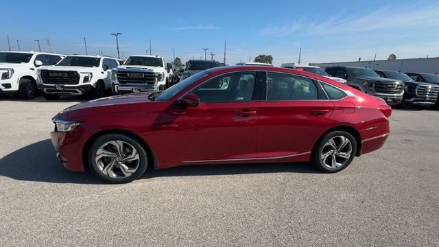Honda Accord Sedan Vehicle Full-screen Gallery Image 07