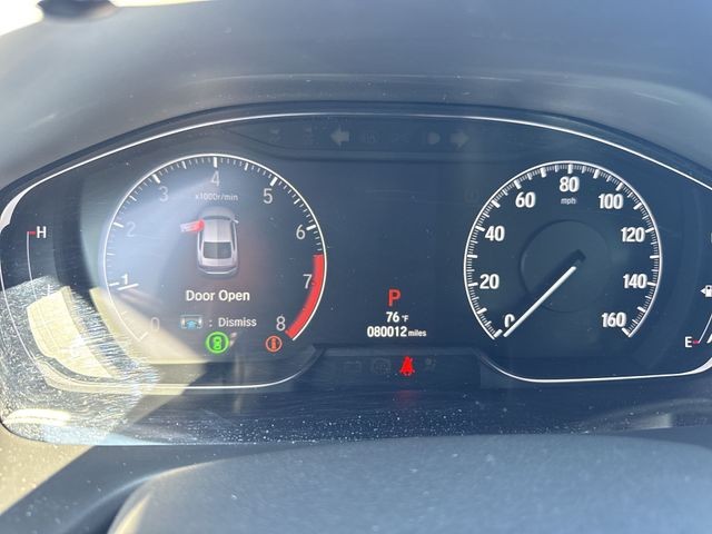 Honda Accord Sedan Vehicle Full-screen Gallery Image 15