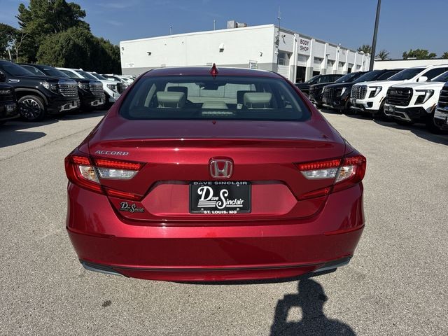 Honda Accord Sedan Vehicle Full-screen Gallery Image 29