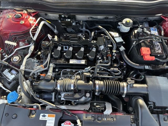 Honda Accord Sedan Vehicle Full-screen Gallery Image 33