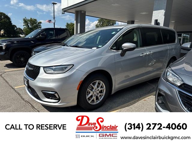 St. Louis MO 2023 Chrysler Pacifica more details - chrysler pacifica