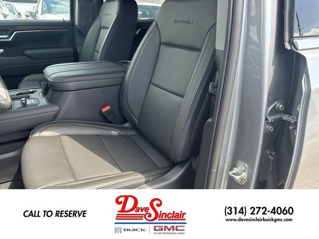 GMC Sierra 1500 Vehicle Full-screen Gallery Image 11