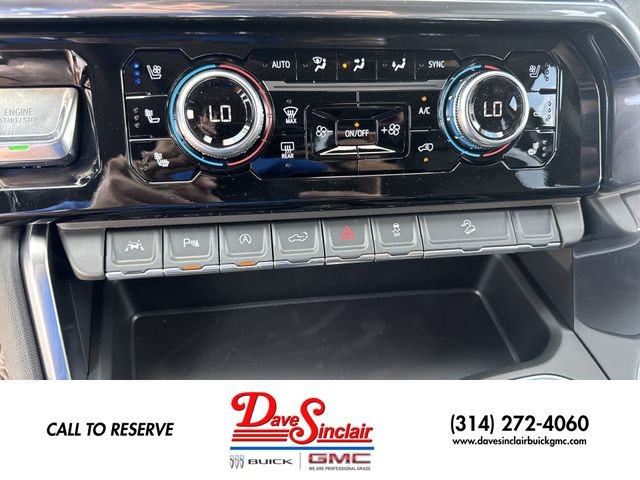 GMC Sierra 1500 Vehicle Full-screen Gallery Image 19