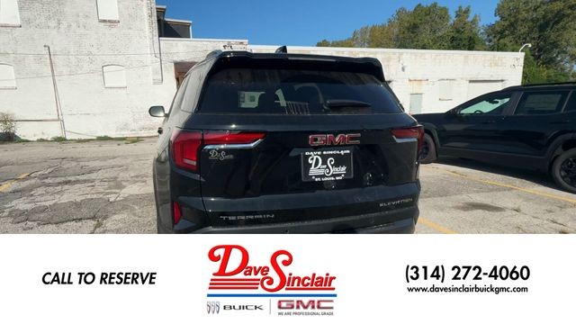 GMC Terrain Vehicle Full-screen Gallery Image 08