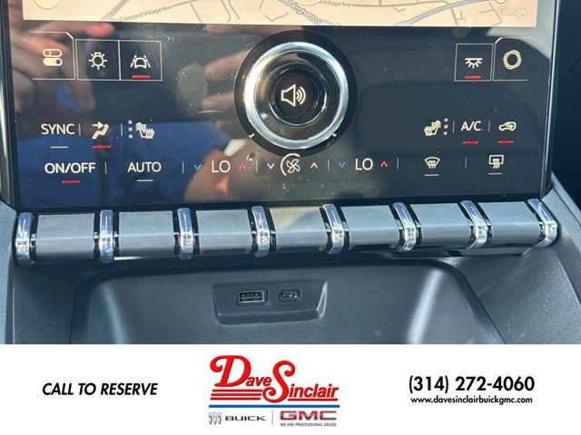 GMC Terrain Vehicle Full-screen Gallery Image 19