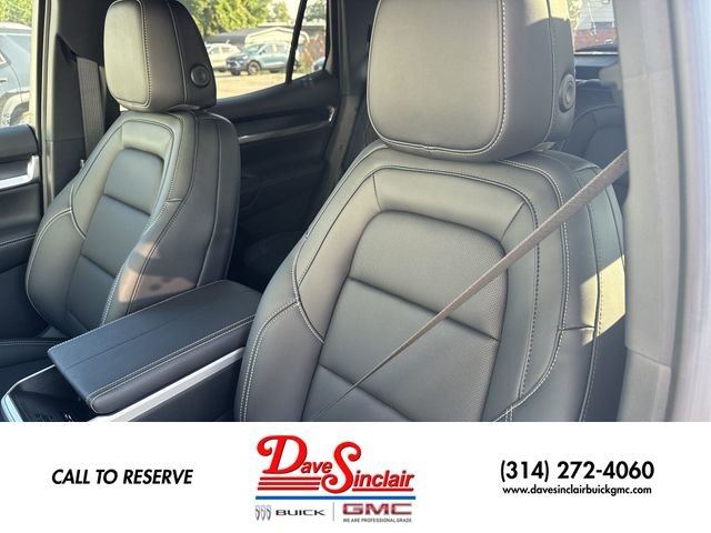 GMC Terrain Vehicle Full-screen Gallery Image 11