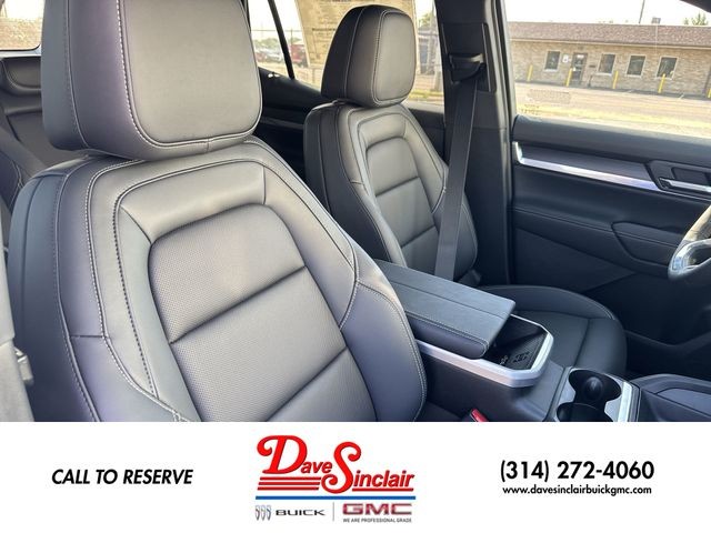 GMC Terrain Vehicle Full-screen Gallery Image 24