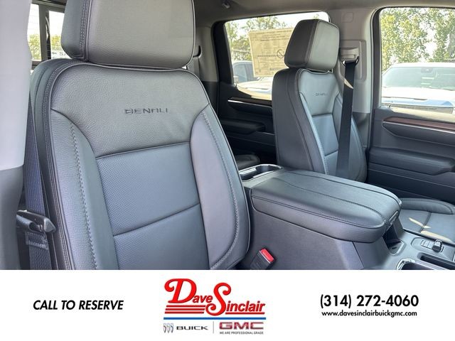 GMC Sierra 1500 Vehicle Full-screen Gallery Image 25
