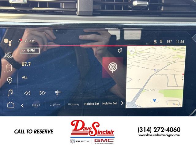 GMC Sierra 1500 Vehicle Full-screen Gallery Image 16