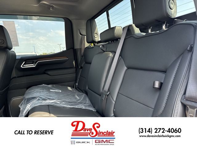 GMC Sierra 1500 Vehicle Full-screen Gallery Image 23