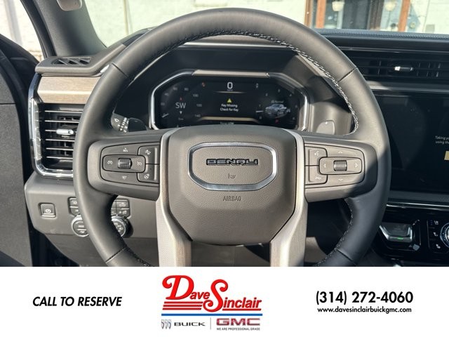 GMC Sierra 1500 Vehicle Full-screen Gallery Image 14