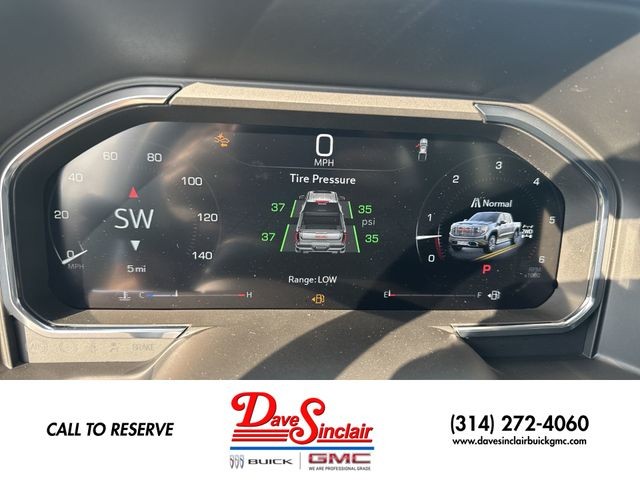 GMC Sierra 1500 Vehicle Full-screen Gallery Image 15